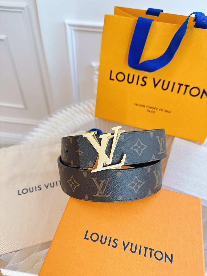 l0vis Vvtt0n belts